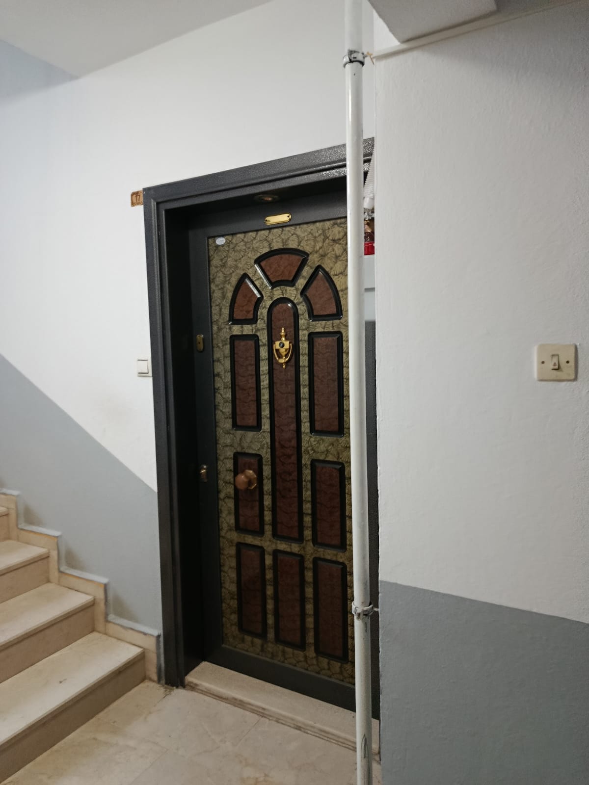 PLEVNE CADDESİNDE KİRALIK DAİRE